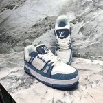 Louis Vuitton | Blue